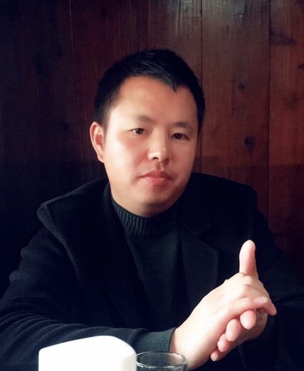 何超洪的第一张照片--武汉相亲服务中心