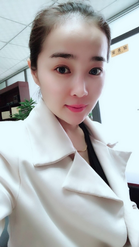 相拥未来的第二张照片--武汉相亲服务中心