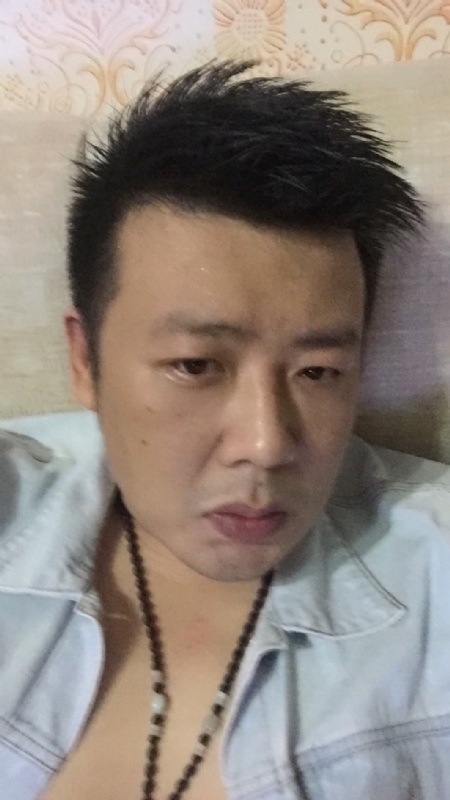 沐浴阳光的第一张照片--武汉相亲服务中心