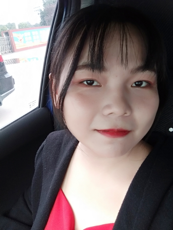 小五同学的第一张照片--武汉相亲服务中心