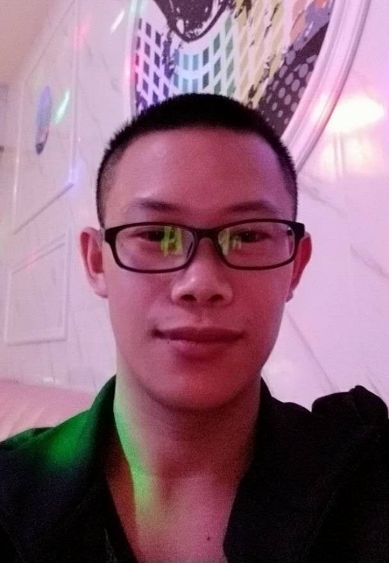 小海哥哥的第一张照片--武汉相亲服务中心