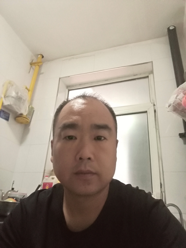 我的心很迷茫的第一张照片--武汉相亲服务中心