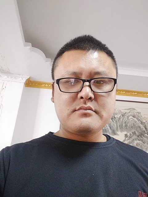 永不言败的第一张照片--武汉相亲服务中心
