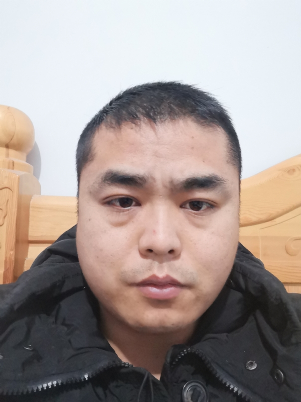 真诚的第一张照片--武汉相亲服务中心