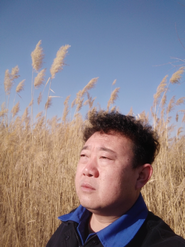 德刚的第一张照片--武汉相亲服务中心