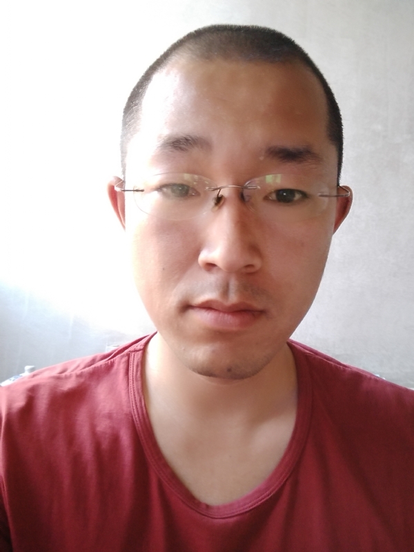 陌生吟的第一张照片--武汉相亲服务中心