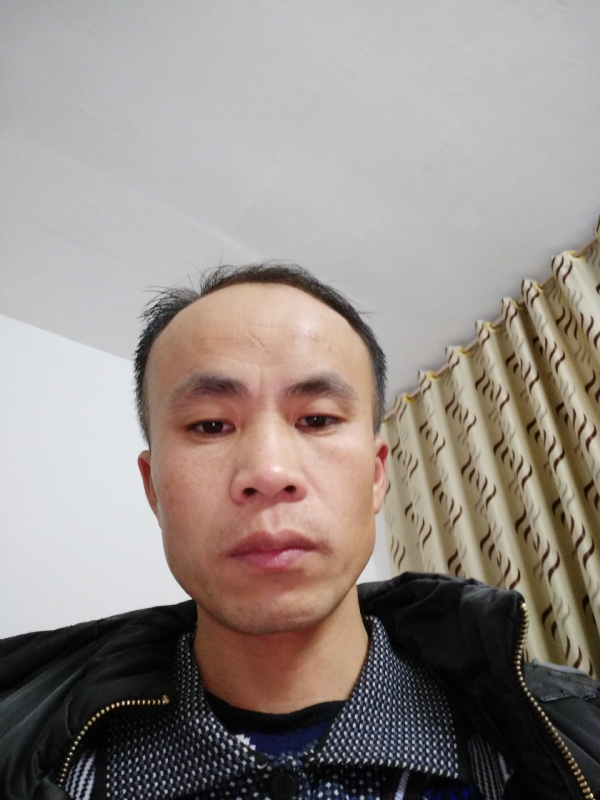 人生相爱的第一张照片--武汉相亲服务中心