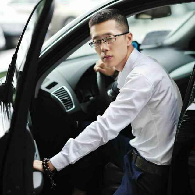 唯美幸福的第一张照片--武汉相亲服务中心