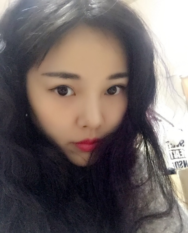 馨馨向荣的第二张照片--武汉相亲服务中心