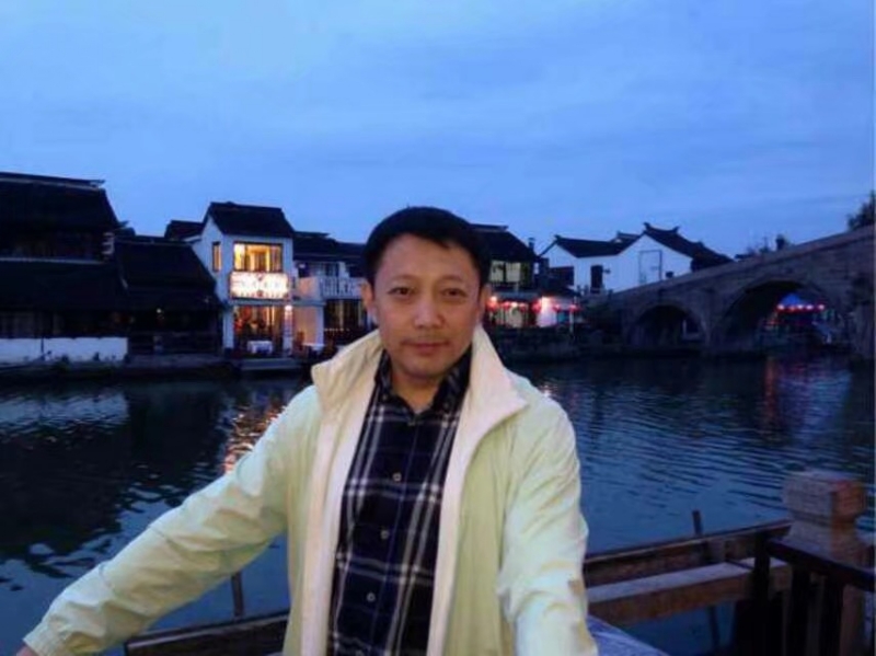 巧克力绅士的第六张照片--武汉相亲服务中心