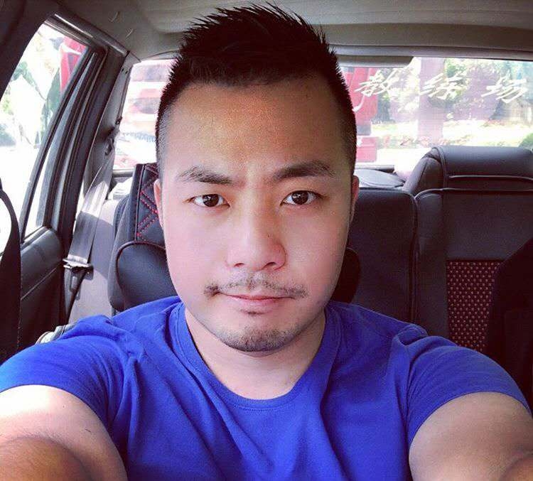 刘江平的第三张照片--武汉相亲服务中心