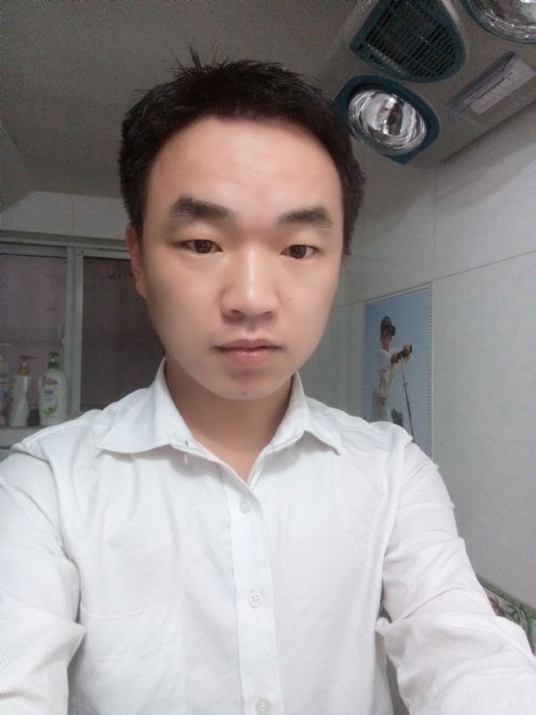 夜凉露沾衣的第二张照片--武汉相亲服务中心