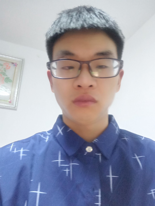 搬砖小伙的第一张照片--武汉相亲服务中心