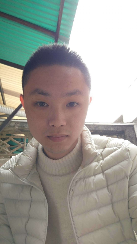 邱小子的第一张照片--武汉相亲服务中心