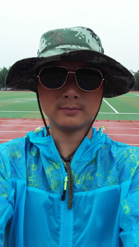 银尘的第一张照片--武汉相亲服务中心