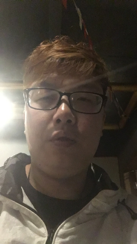 深情久伴更长情的第一张照片--武汉相亲服务中心