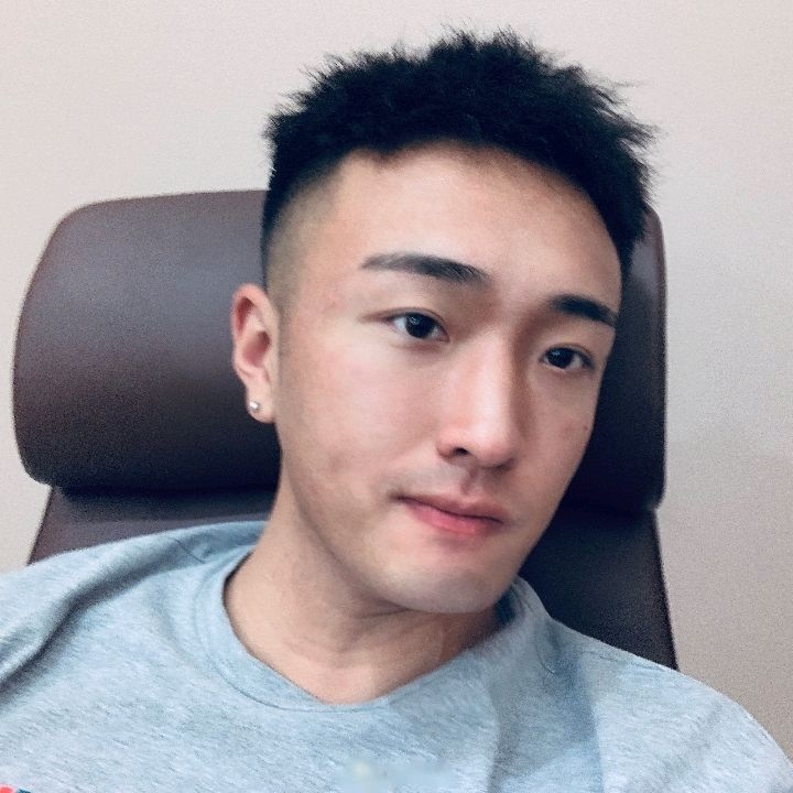 单公子的第一张照片--武汉相亲服务中心