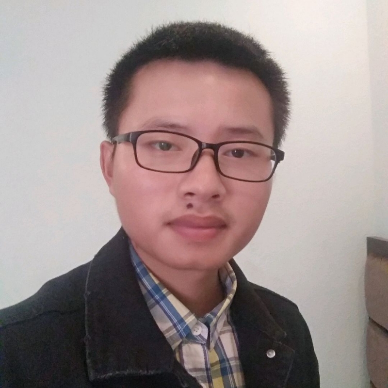 一只独行的猪的第一张照片--武汉相亲服务中心