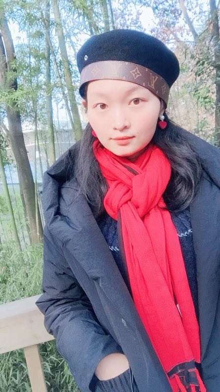 风中百合的第一张照片--武汉相亲服务中心