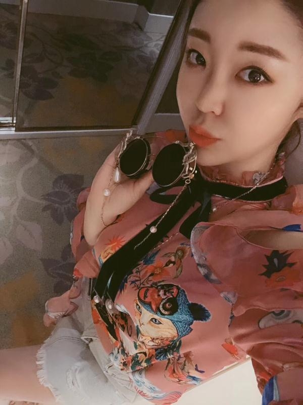 刚刚好的第五张照片--武汉相亲服务中心