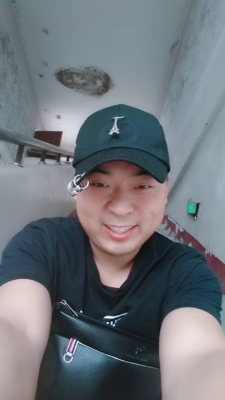 前世今生的爱的第一张照片--武汉相亲服务中心