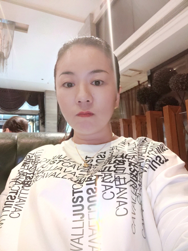 似水流年的第一张照片--武汉相亲服务中心