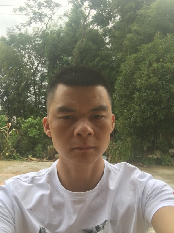 分叉路口再上车的第一张照片--武汉相亲服务中心