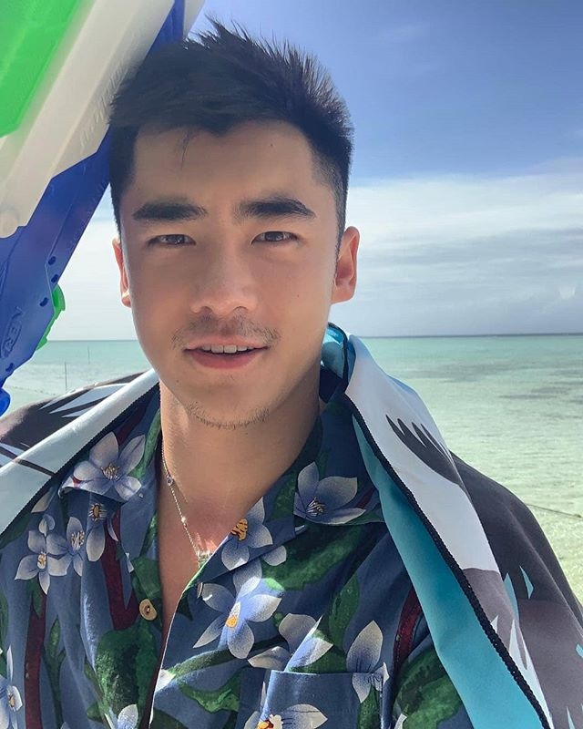 似风沙的第一张照片--武汉相亲服务中心