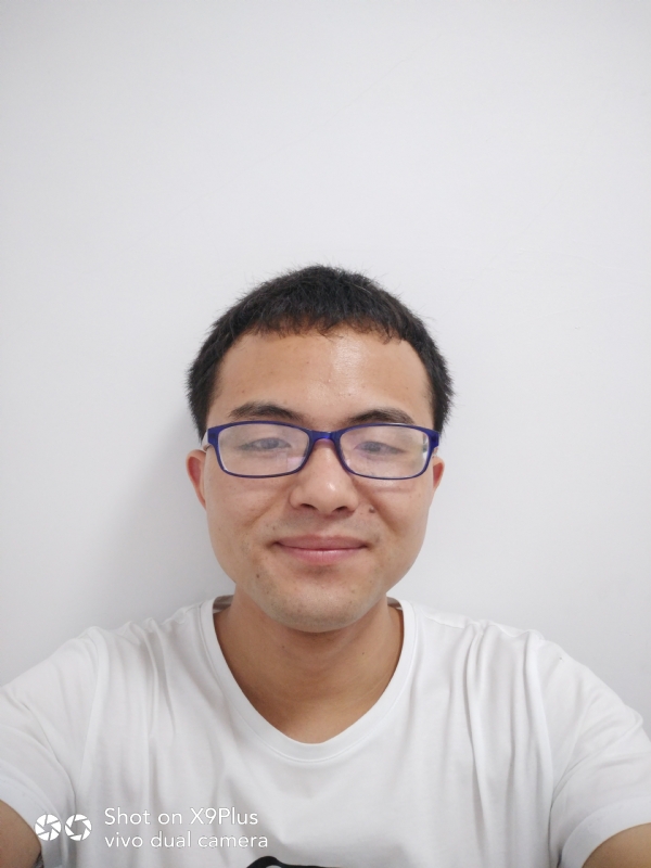 林言的第一张照片--武汉相亲服务中心