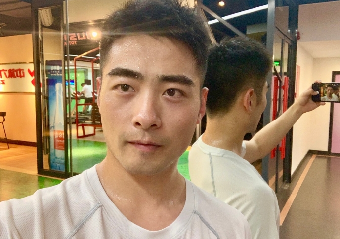迁就的第一张照片--武汉相亲服务中心