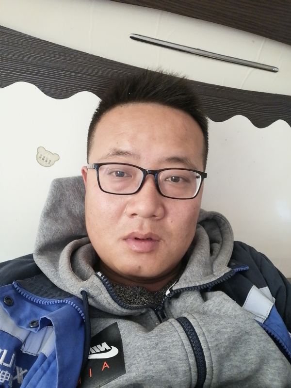 一个人一座城的第一张照片--武汉相亲服务中心