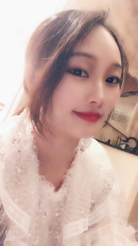 雯雯的第一张照片--武汉相亲服务中心
