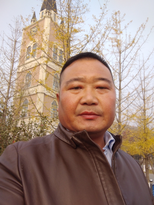 枫的第一张照片--武汉相亲服务中心