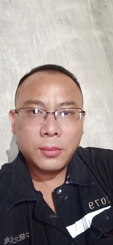 知足常乐的第一张照片--武汉相亲服务中心