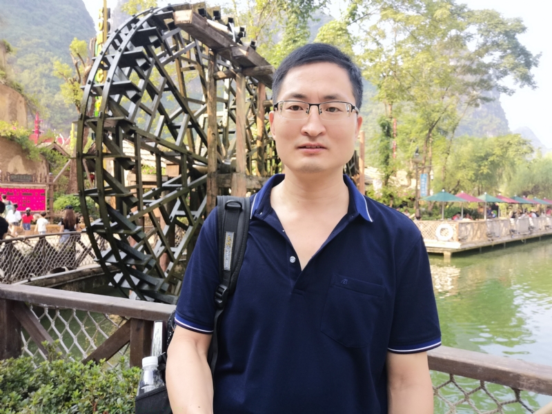 一笑而过的第一张照片--武汉相亲服务中心