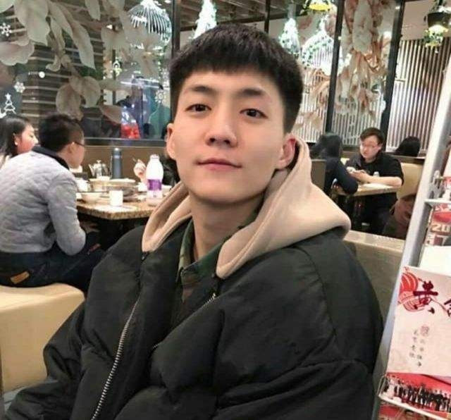 相爱的人的第一张照片--武汉相亲服务中心