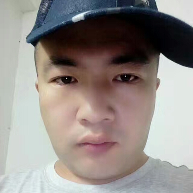 你的高冷范只属于我的第一张照片--武汉相亲服务中心