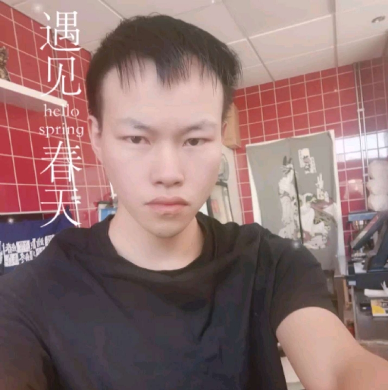 吴灵勇的第二张照片--武汉相亲服务中心