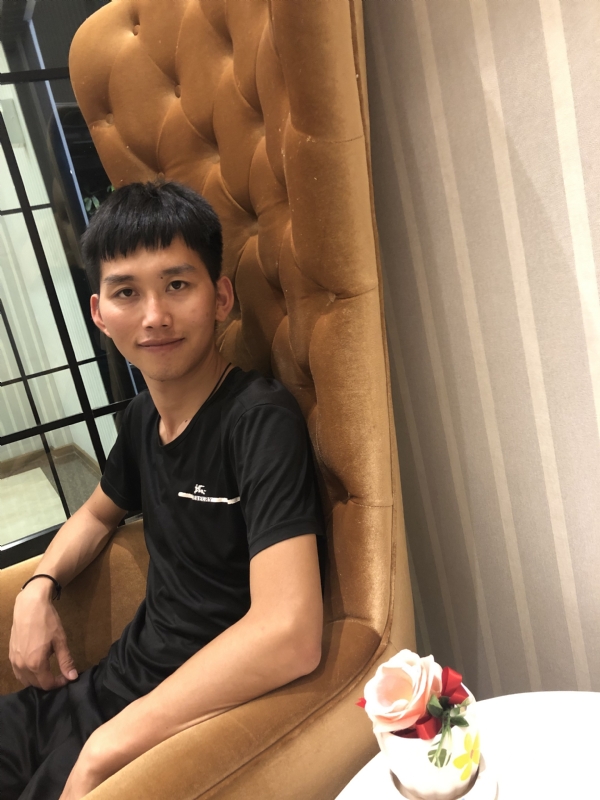 勿忘稀粥的第一张照片--武汉相亲服务中心