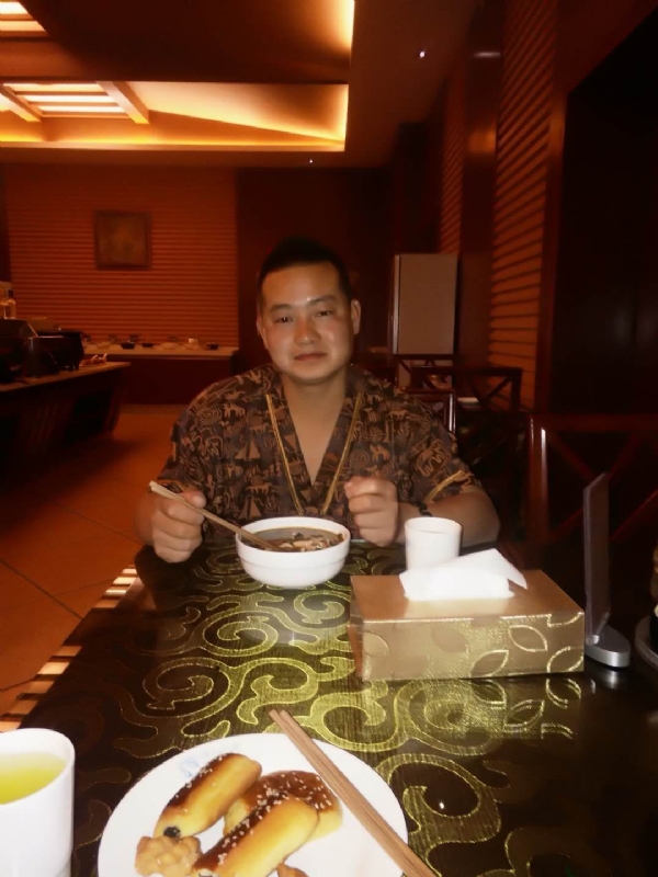 会飞的鱼的第一张照片--武汉相亲服务中心