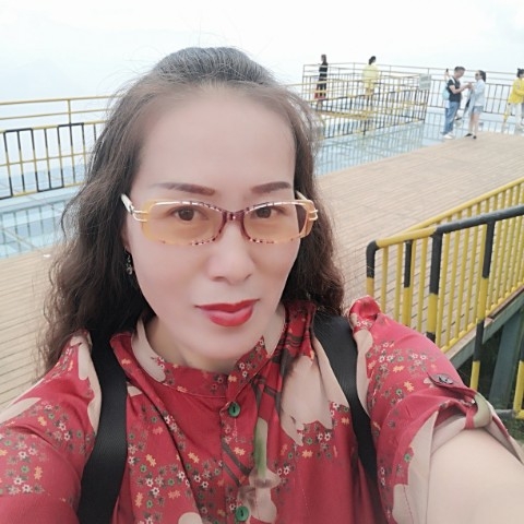 阿紫的第一张照片--武汉相亲服务中心