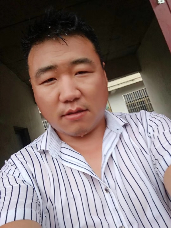 江湖中人的第一张照片--武汉相亲服务中心