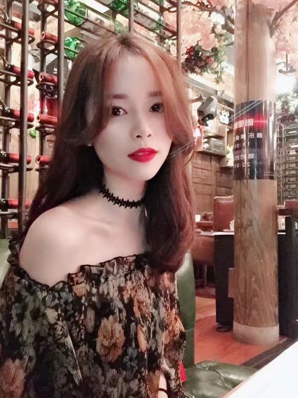 晓洁的第一张照片--武汉相亲服务中心