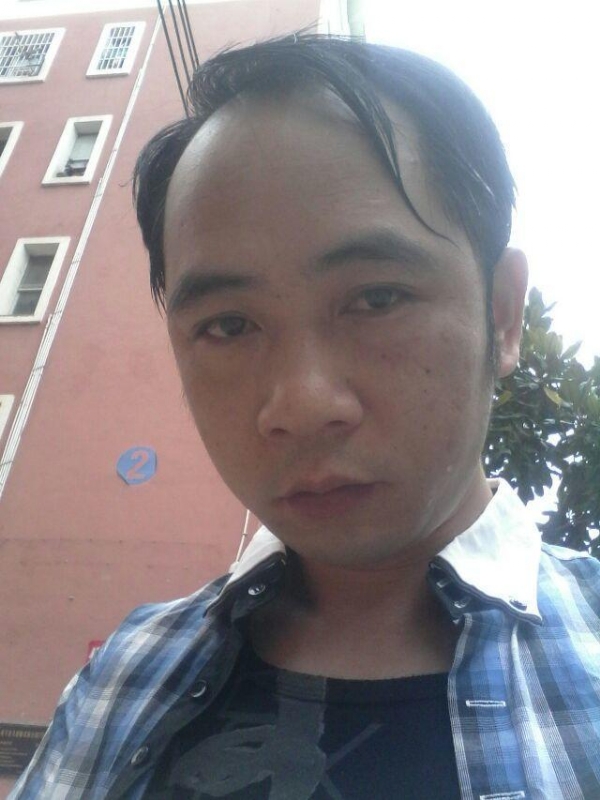 佰年孤独的第一张照片--武汉相亲服务中心
