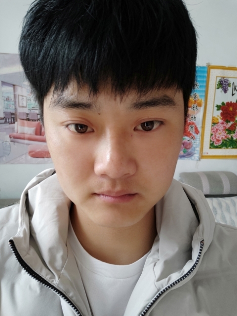 偏丶执的第二张照片--武汉相亲服务中心