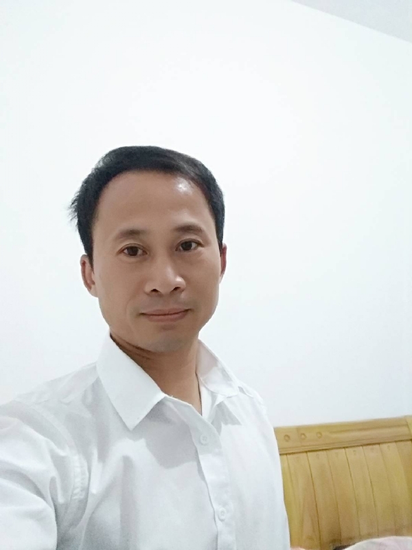 在疼你的第一张照片--武汉相亲服务中心