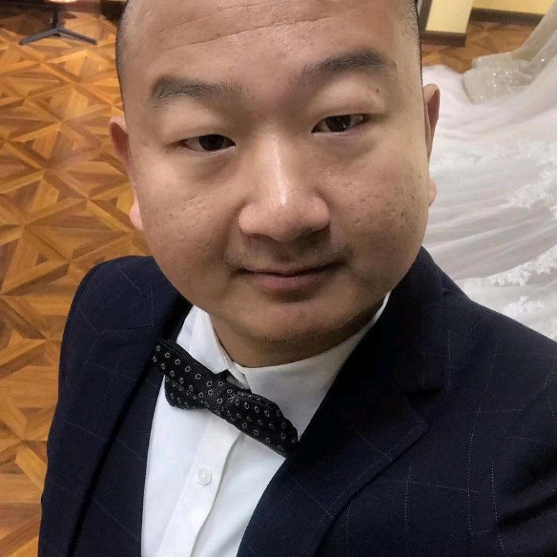 展翅高飞的第一张照片--武汉相亲服务中心