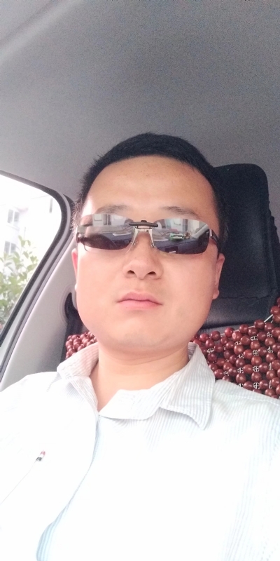 痛苦的单身狗的第一张照片--武汉相亲服务中心
