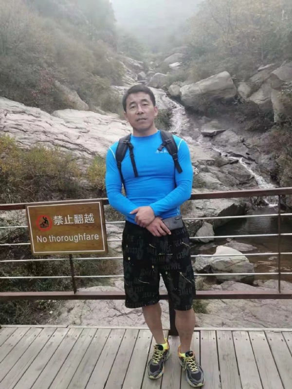 四季阳光的第一张照片--武汉相亲服务中心