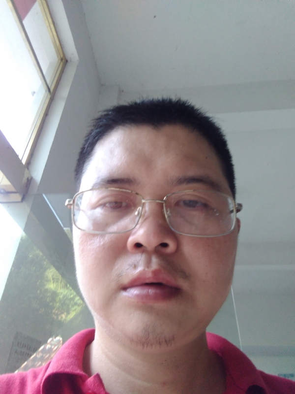 渠雨的第一张照片--武汉相亲服务中心